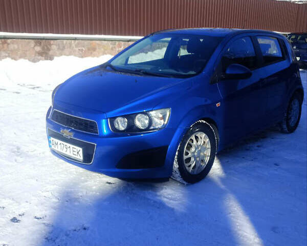 Синий Шевроле Авео, объемом двигателя 1.4 л и пробегом 156 тыс. км за 5500 $, фото 3 на Automoto.ua