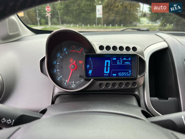 Синій Шевроле Авео, об'ємом двигуна 1.4 л та пробігом 160 тис. км за 6500 $, фото 43 на Automoto.ua