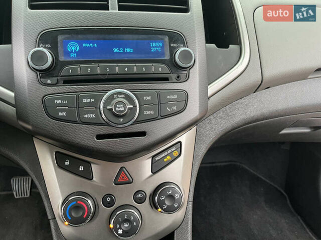 Синій Шевроле Авео, об'ємом двигуна 1.4 л та пробігом 160 тис. км за 6500 $, фото 45 на Automoto.ua