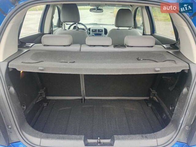 Синій Шевроле Авео, об'ємом двигуна 1.2 л та пробігом 248 тис. км за 5300 $, фото 20 на Automoto.ua