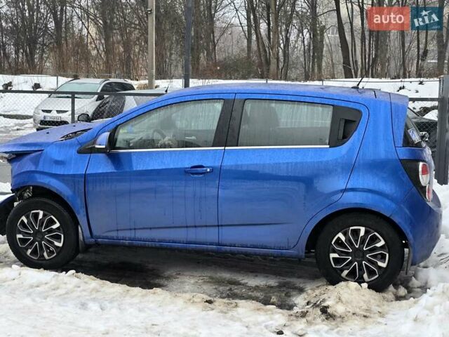 Синий Шевроле Авео, объемом двигателя 1.4 л и пробегом 60 тыс. км за 2400 $, фото 7 на Automoto.ua