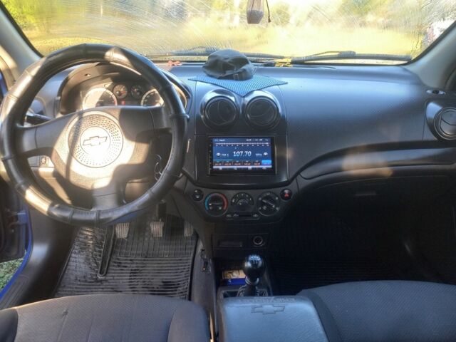 Синий Шевроле Авео, объемом двигателя 0 л и пробегом 290 тыс. км за 3500 $, фото 4 на Automoto.ua