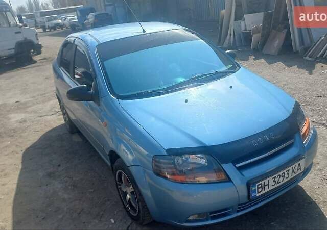 Синий Шевроле Авео, объемом двигателя 1.5 л и пробегом 190 тыс. км за 3100 $, фото 1 на Automoto.ua