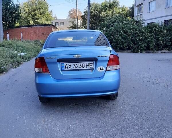 Синий Шевроле Авео, объемом двигателя 1.5 л и пробегом 210 тыс. км за 4000 $, фото 2 на Automoto.ua