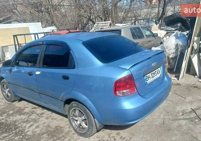 Синий Шевроле Авео, объемом двигателя 1.5 л и пробегом 190 тыс. км за 3100 $, фото 3 на Automoto.ua