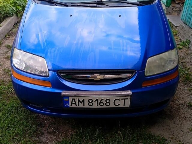 Синій Шевроле Авео, об'ємом двигуна 1.5 л та пробігом 297 тис. км за 3800 $, фото 2 на Automoto.ua