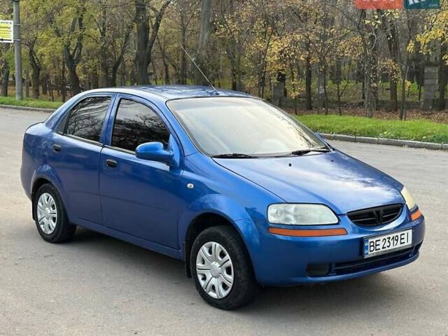 Синий Шевроле Авео, объемом двигателя 1.5 л и пробегом 250 тыс. км за 2600 $, фото 4 на Automoto.ua