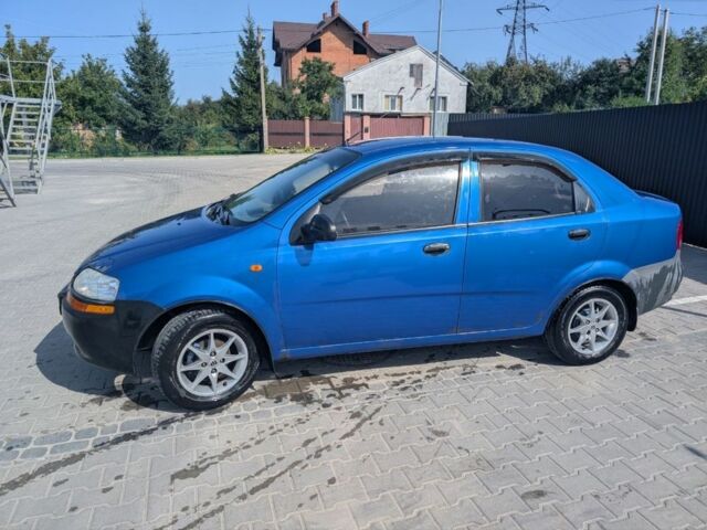 Синий Шевроле Авео, объемом двигателя 1.5 л и пробегом 194 тыс. км за 2300 $, фото 1 на Automoto.ua