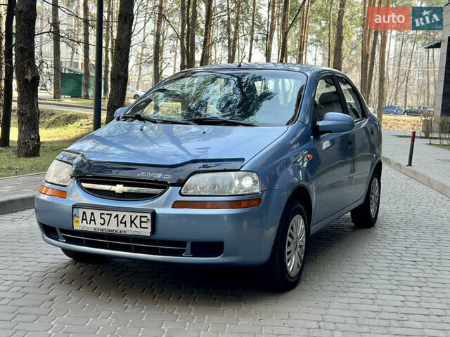 Синий Шевроле Авео, объемом двигателя 1.5 л и пробегом 260 тыс. км за 2850 $, фото 7 на Automoto.ua