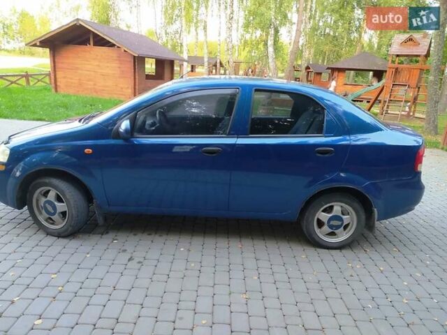 Синий Шевроле Авео, объемом двигателя 1.5 л и пробегом 225 тыс. км за 2750 $, фото 5 на Automoto.ua