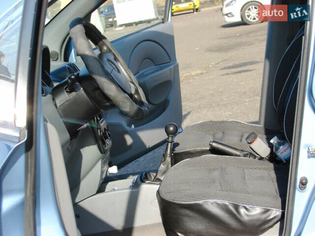 Синий Шевроле Авео, объемом двигателя 1.5 л и пробегом 173 тыс. км за 3300 $, фото 12 на Automoto.ua