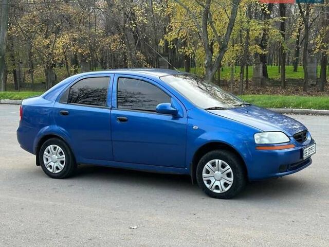 Синий Шевроле Авео, объемом двигателя 1.5 л и пробегом 250 тыс. км за 2600 $, фото 9 на Automoto.ua