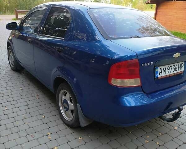 Синий Шевроле Авео, объемом двигателя 1.5 л и пробегом 225 тыс. км за 2750 $, фото 4 на Automoto.ua