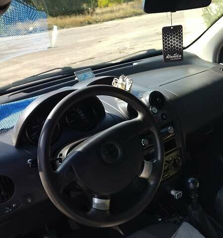 Шевроле Авео 2005 в Кропивницком (Кировограде) на Automoto.ua Синий Шевроле Авео, объемом двигателя 1.5 л и пробегом 210 тыс. км за 3300 $, фото 3 на Automoto.ua