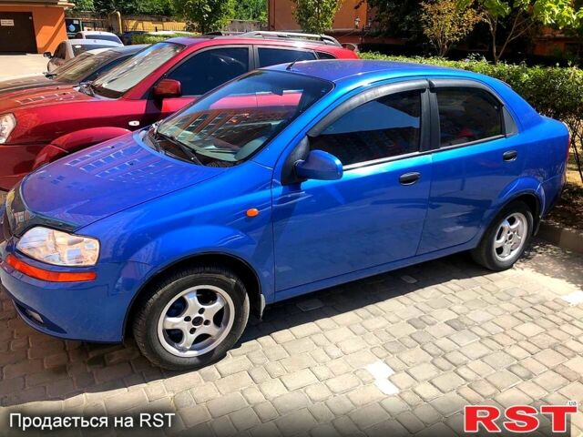 Синий Шевроле Авео, объемом двигателя 1.5 л и пробегом 208 тыс. км за 2999 $, фото 1 на Automoto.ua