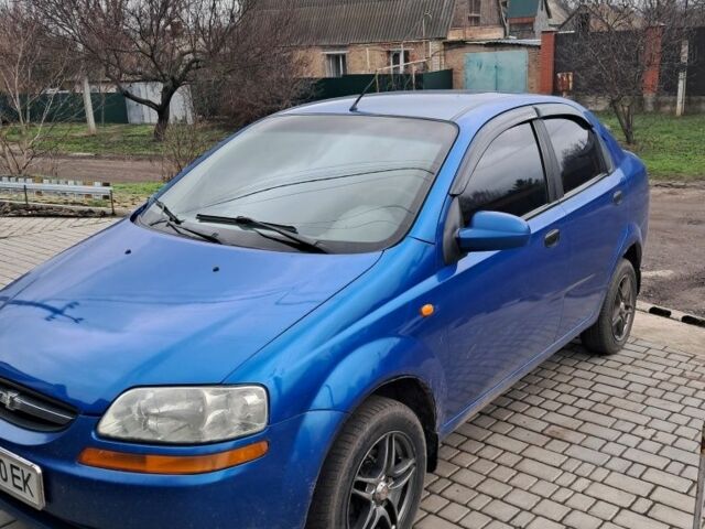 Синій Шевроле Авео, об'ємом двигуна 1.5 л та пробігом 290 тис. км за 3200 $, фото 1 на Automoto.ua