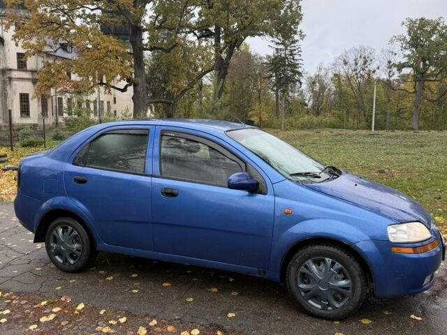 Синій Шевроле Авео, об'ємом двигуна 1.5 л та пробігом 150 тис. км за 1500 $, фото 3 на Automoto.ua
