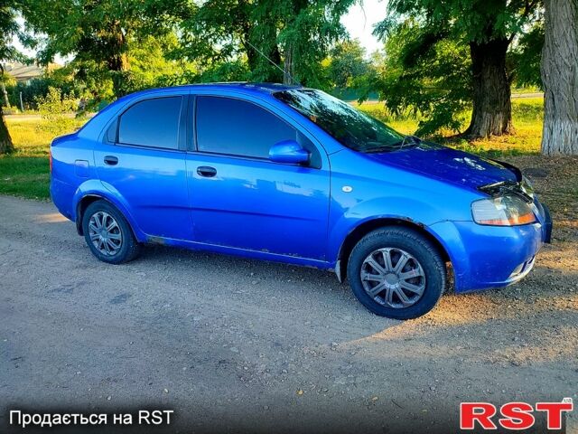 Синій Шевроле Авео, об'ємом двигуна 1.5 л та пробігом 295 тис. км за 2100 $, фото 2 на Automoto.ua