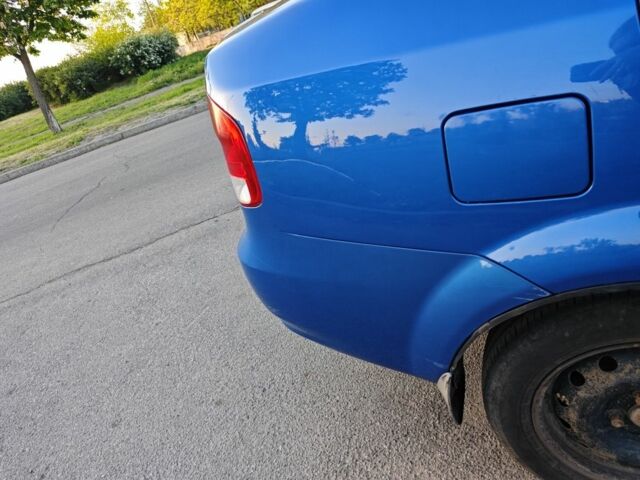 Синий Шевроле Авео, объемом двигателя 1.5 л и пробегом 203 тыс. км за 4000 $, фото 6 на Automoto.ua