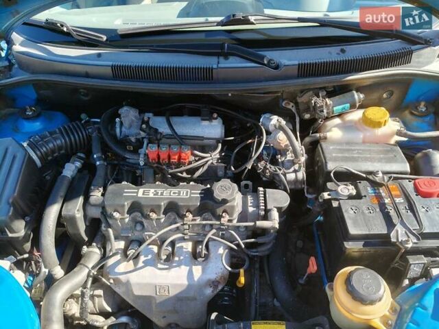 Шевроле Авео 2005 в Житомире на Automoto.ua Синий Шевроле Авео, объемом двигателя 1.5 л и пробегом 152 тыс. км за 4300 $, фото 13 на Automoto.ua