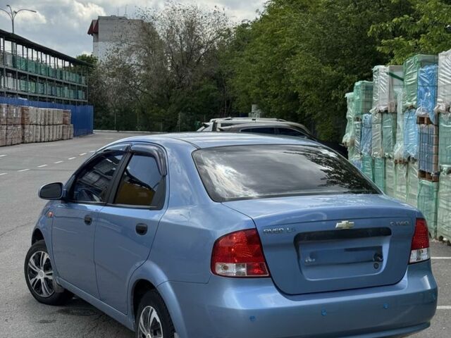 Синій Шевроле Авео, об'ємом двигуна 1.5 л та пробігом 175 тис. км за 2850 $, фото 3 на Automoto.ua