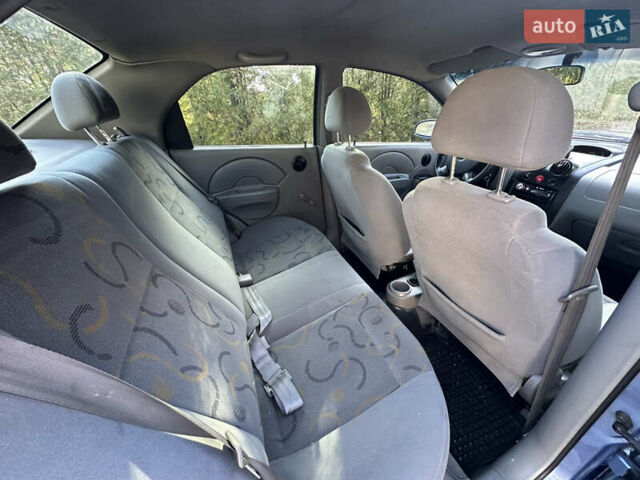 Синій Шевроле Авео, об'ємом двигуна 1.5 л та пробігом 231 тис. км за 2199 $, фото 26 на Automoto.ua