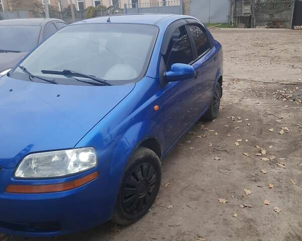 Синий Шевроле Авео, объемом двигателя 1.5 л и пробегом 150 тыс. км за 2900 $, фото 2 на Automoto.ua