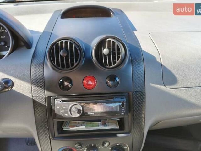 Шевроле Авео 2005 в Житомире на Automoto.ua Синий Шевроле Авео, объемом двигателя 1.5 л и пробегом 152 тыс. км за 4300 $, фото 3 на Automoto.ua