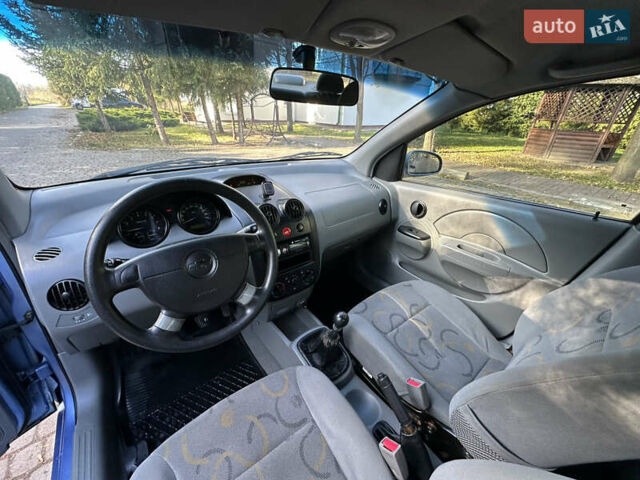 Синій Шевроле Авео, об'ємом двигуна 1.5 л та пробігом 231 тис. км за 2199 $, фото 20 на Automoto.ua