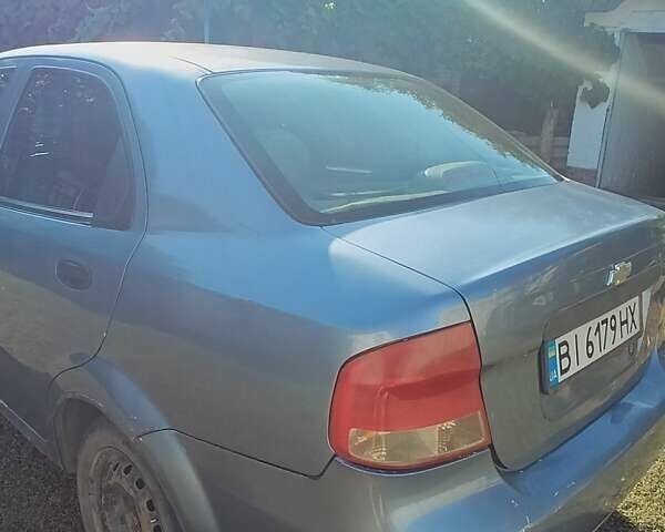 Синій Шевроле Авео, об'ємом двигуна 1.5 л та пробігом 273 тис. км за 2200 $, фото 1 на Automoto.ua