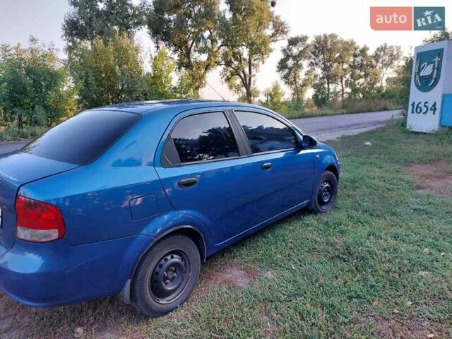 Синій Шевроле Авео, об'ємом двигуна 1.5 л та пробігом 200 тис. км за 3100 $, фото 4 на Automoto.ua