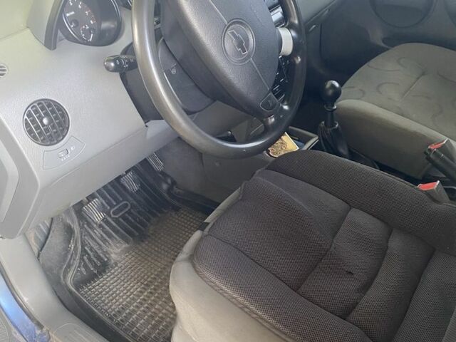 Синий Шевроле Авео, объемом двигателя 1.5 л и пробегом 260 тыс. км за 1450 $, фото 1 на Automoto.ua