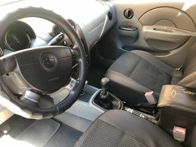 Синій Шевроле Авео, об'ємом двигуна 1.5 л та пробігом 208 тис. км за 2999 $, фото 2 на Automoto.ua