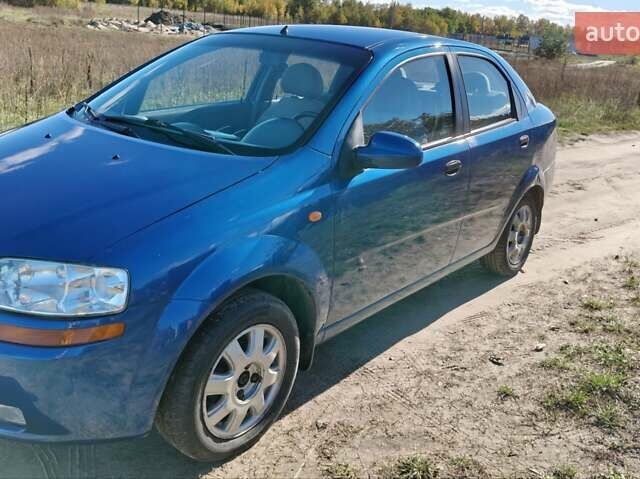 Шевроле Авео 2005 в Житомире на Automoto.ua Синий Шевроле Авео, объемом двигателя 1.5 л и пробегом 152 тыс. км за 4300 $, фото 5 на Automoto.ua