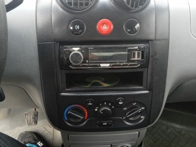 Синий Шевроле Авео, объемом двигателя 1.5 л и пробегом 320 тыс. км за 2750 $, фото 14 на Automoto.ua