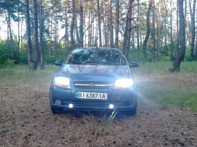 Синий Шевроле Авео, объемом двигателя 1.5 л и пробегом 300 тыс. км за 2500 $, фото 6 на Automoto.ua