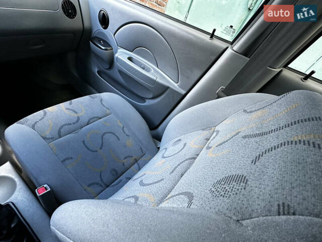 Синий Шевроле Авео, объемом двигателя 1.15 л и пробегом 58 тыс. км за 4000 $, фото 23 на Automoto.ua