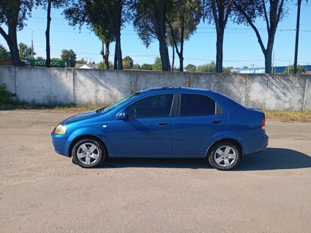 Синій Шевроле Авео, об'ємом двигуна 0 л та пробігом 296 тис. км за 1500 $, фото 4 на Automoto.ua