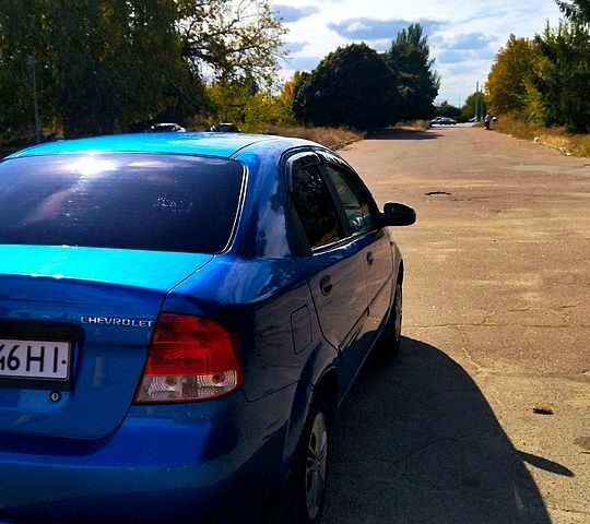 Шевроле Авео 2005 в Кропивницком (Кировограде) на Automoto.ua Синий Шевроле Авео, объемом двигателя 1.5 л и пробегом 210 тыс. км за 3300 $, фото 1 на Automoto.ua