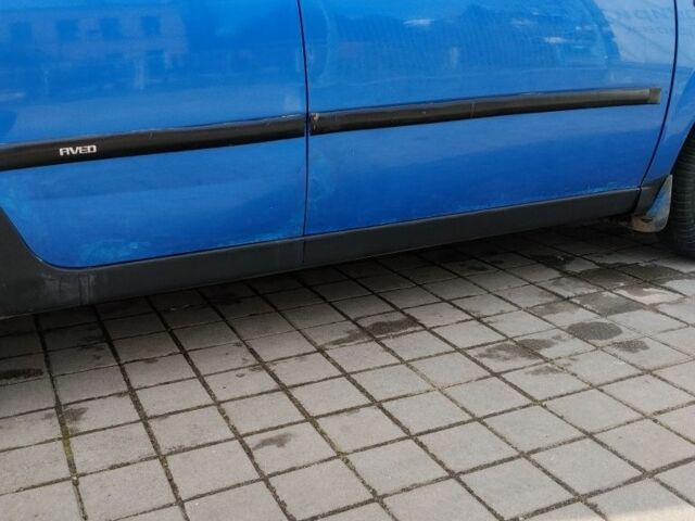 Синій Шевроле Авео, об'ємом двигуна 1.5 л та пробігом 180 тис. км за 1600 $, фото 1 на Automoto.ua