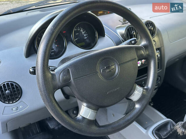 Синій Шевроле Авео, об'ємом двигуна 1.5 л та пробігом 231 тис. км за 2199 $, фото 19 на Automoto.ua