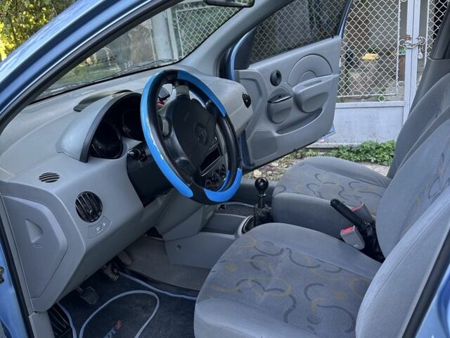 Синій Шевроле Авео, об'ємом двигуна 1.5 л та пробігом 230 тис. км за 3500 $, фото 5 на Automoto.ua