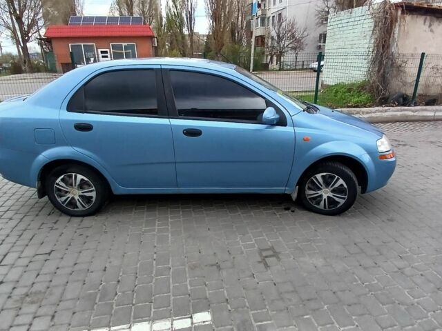 Синий Шевроле Авео, объемом двигателя 1.5 л и пробегом 173 тыс. км за 2500 $, фото 2 на Automoto.ua