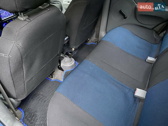 Синий Шевроле Авео, объемом двигателя 1.5 л и пробегом 380 тыс. км за 2300 $, фото 9 на Automoto.ua