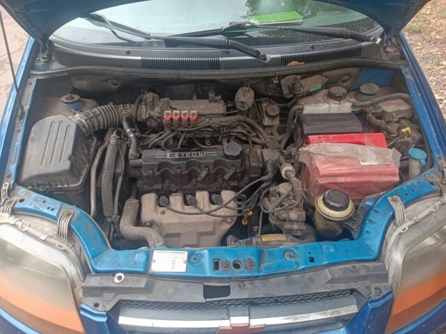 Синий Шевроле Авео, объемом двигателя 1.5 л и пробегом 262 тыс. км за 3100 $, фото 7 на Automoto.ua