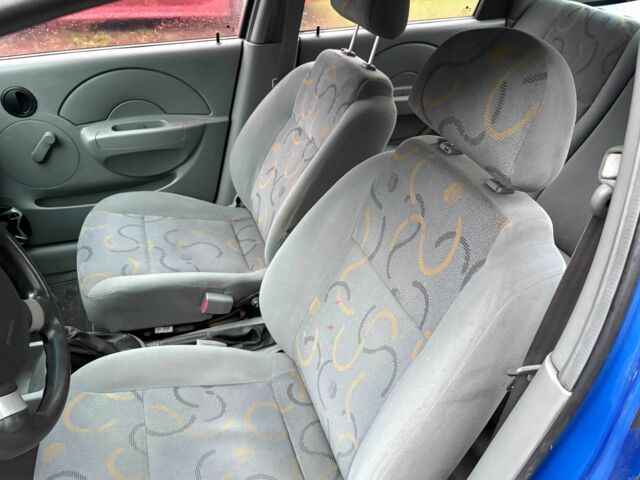 Шевроле Авео 2005 в Сумах на Automoto.ua Синий Шевроле Авео, объемом двигателя 1.5 л и пробегом 168 тыс. км за 3080 $, фото 14 на Automoto.ua