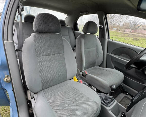 Синий Шевроле Авео, объемом двигателя 1.5 л и пробегом 263 тыс. км за 2350 $, фото 29 на Automoto.ua