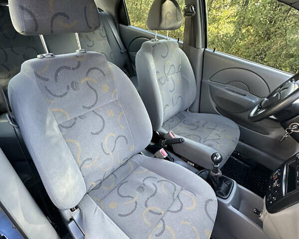 Синій Шевроле Авео, об'ємом двигуна 1.5 л та пробігом 231 тис. км за 2199 $, фото 23 на Automoto.ua