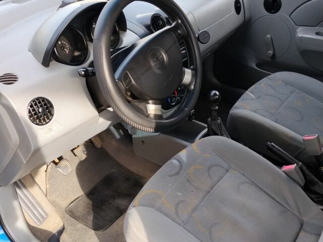 Синій Шевроле Авео, об'ємом двигуна 1.5 л та пробігом 180 тис. км за 1600 $, фото 12 на Automoto.ua