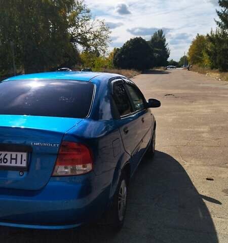 Шевроле Авео 2005 в Кропивницком (Кировограде) на Automoto.ua Синий Шевроле Авео, объемом двигателя 1.5 л и пробегом 210 тыс. км за 3300 $, фото 2 на Automoto.ua